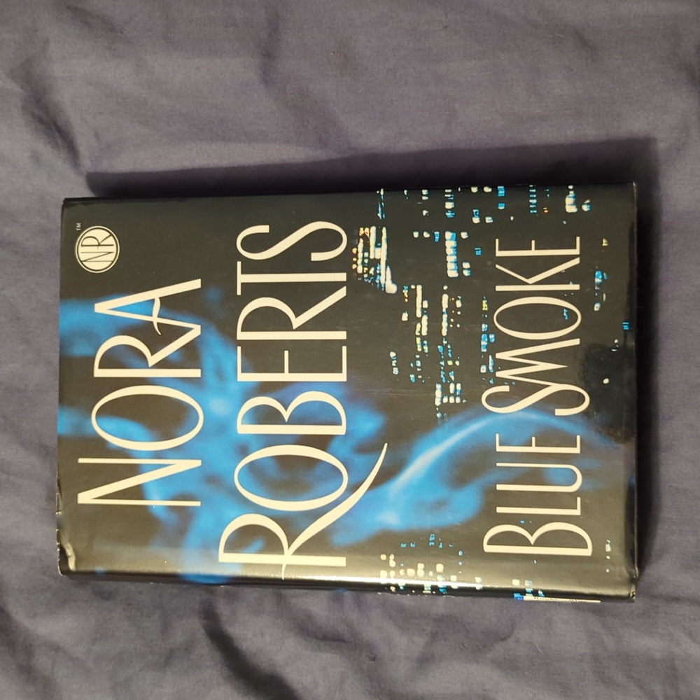 Nora Roberts Blue Smoke Hardcover